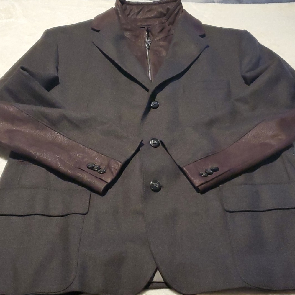 Corneliani - Picture 3 of 16